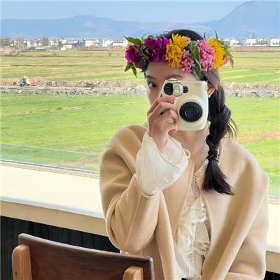 狐鼠竟登金玉堂